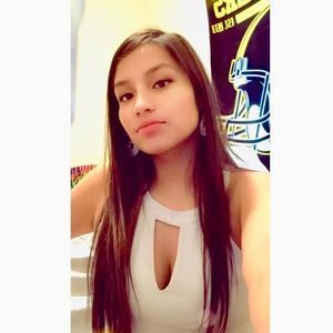 Meet your Posher, Nicollette